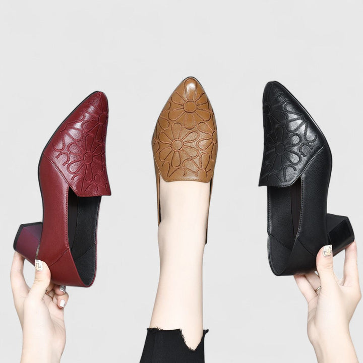 Carmen Tacones Bordados de Cuero Vegano Suave