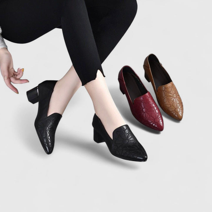 Carmen Tacones Bordados de Cuero Vegano Suave